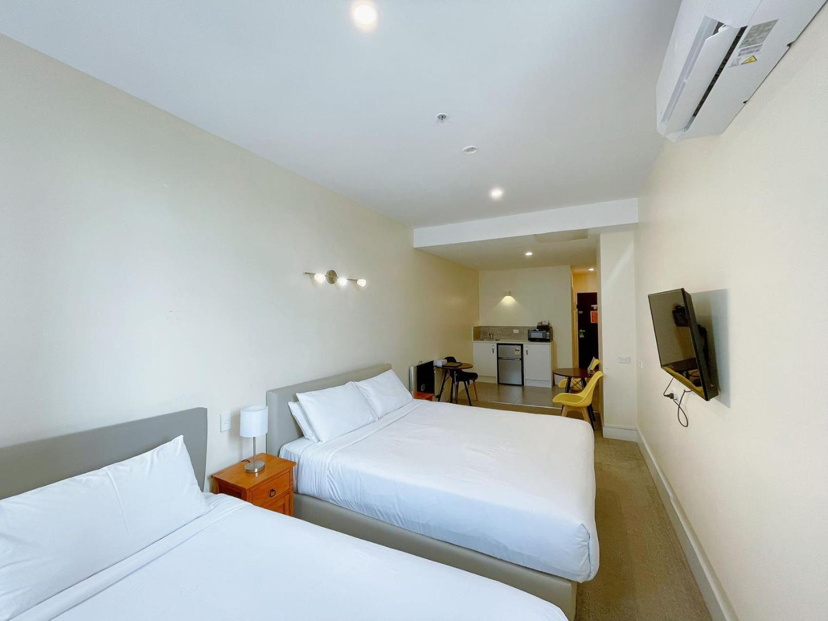 Grand Serviced Hotel